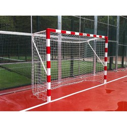 Fußball- und Handballausrüstung